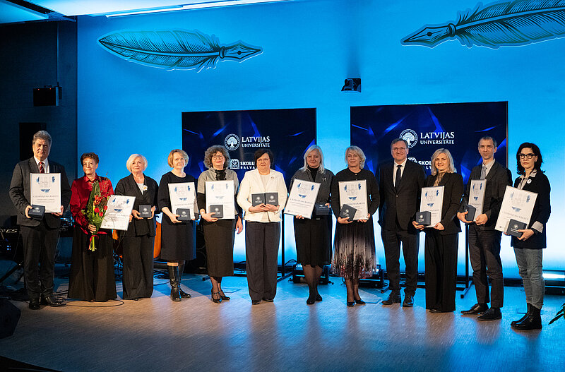 Festivālā "Universs@LU" godinātas Latvijas skolas – pasniegta LU Skolu balva 2025