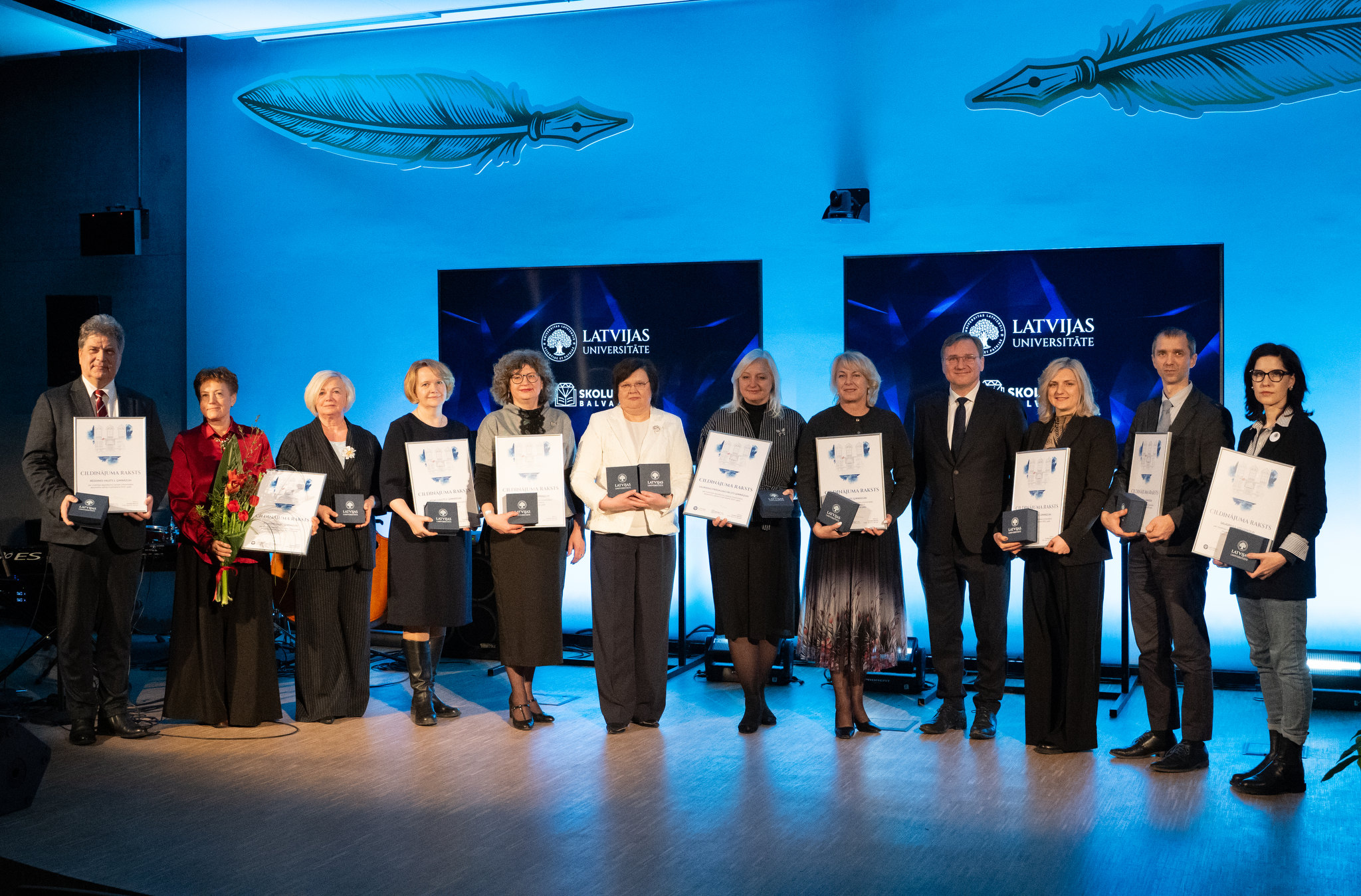 Skolu balvas saņēmēji 